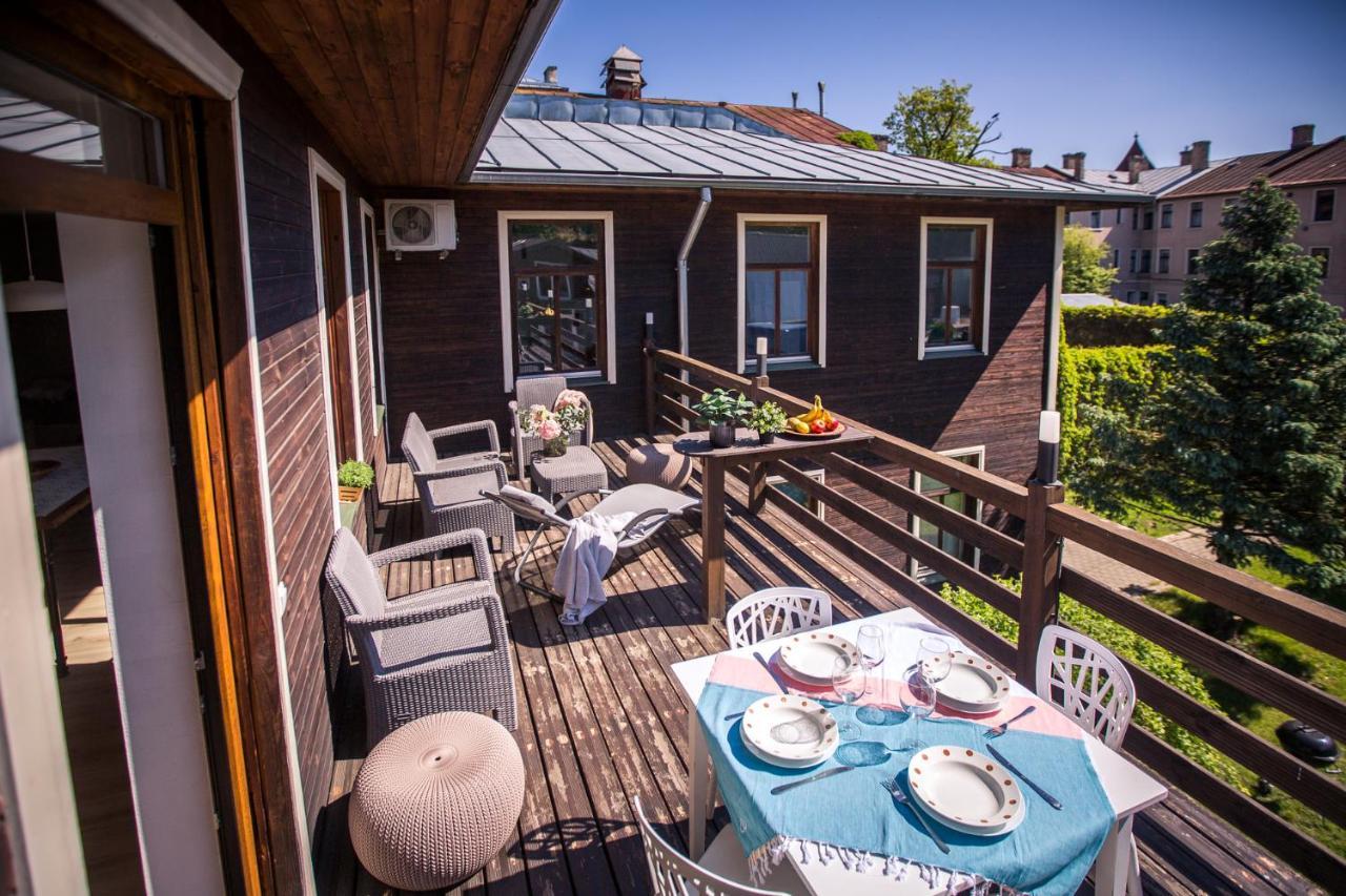 Wooden House Near City Center Ryga Zewnętrze zdjęcie